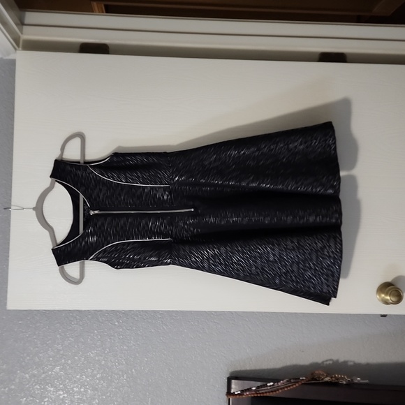 EUC Pippa & Julie Girls size 14 special occasion dress - Picture 4 of 7